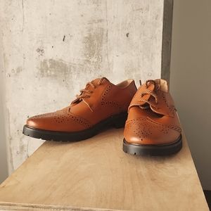 Shoes - Size 7 (235mm)